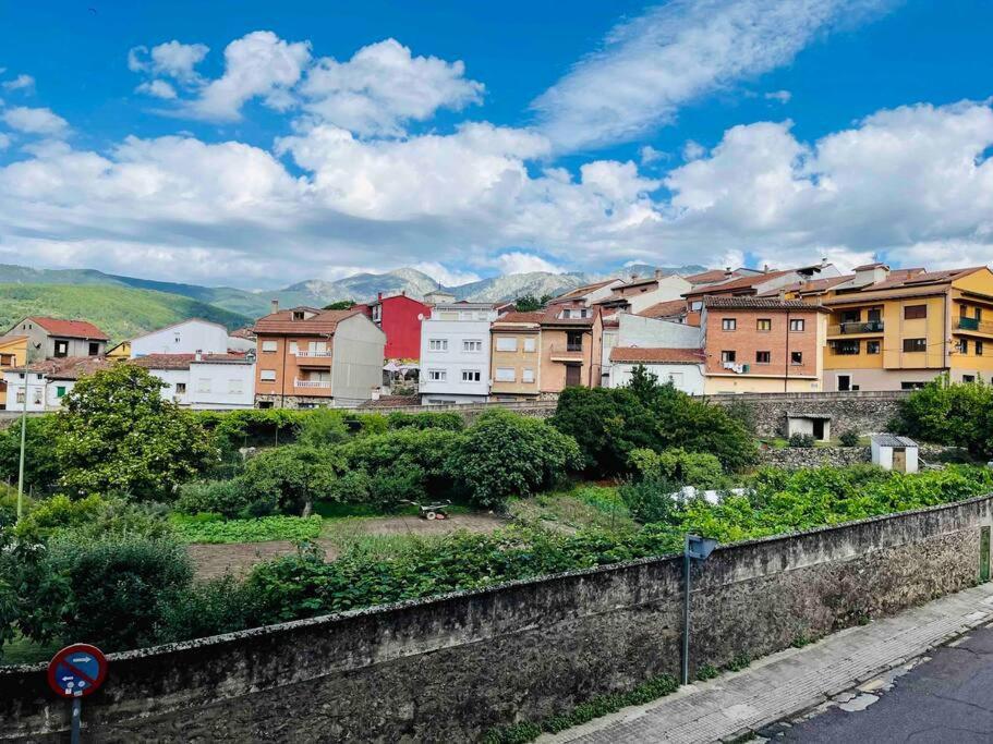 Piso Centro Arenas: Mira Gredos Apartment Arenas de San Pedro